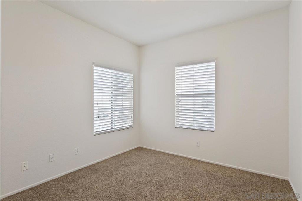 1055 Cottage Property Photo 15