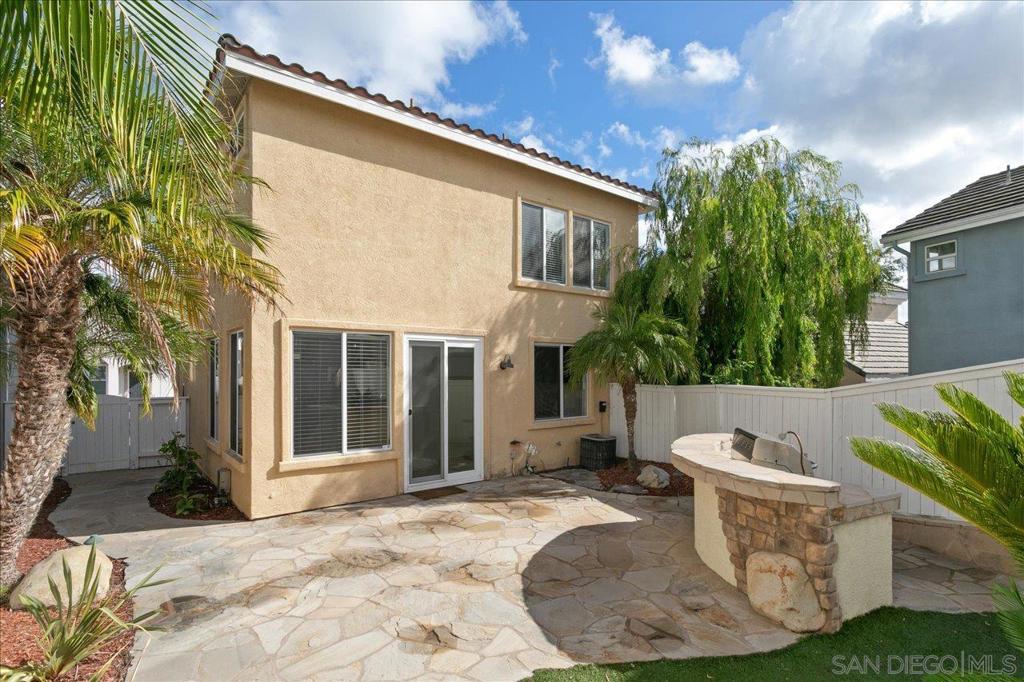1055 Cottage Property Photo 17