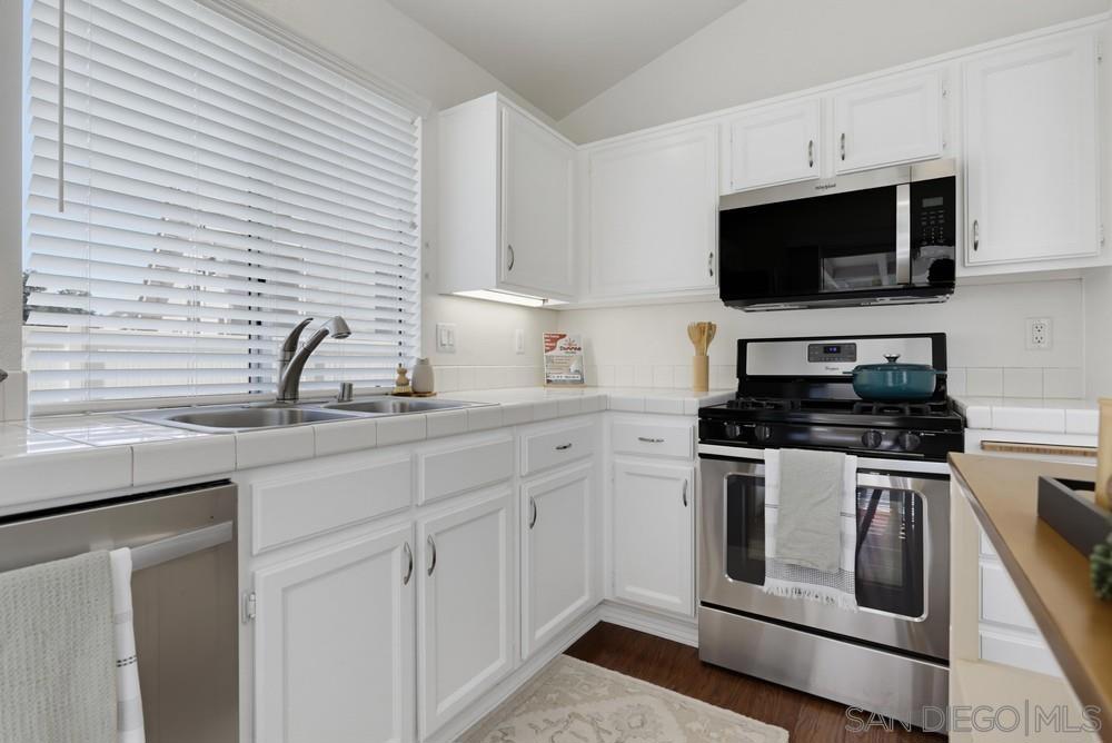 2417 Pimlico Pl Property Photo 15
