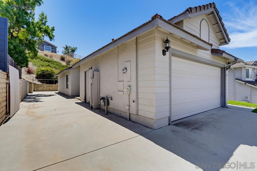 2417 Pimlico Pl Property Photo 33