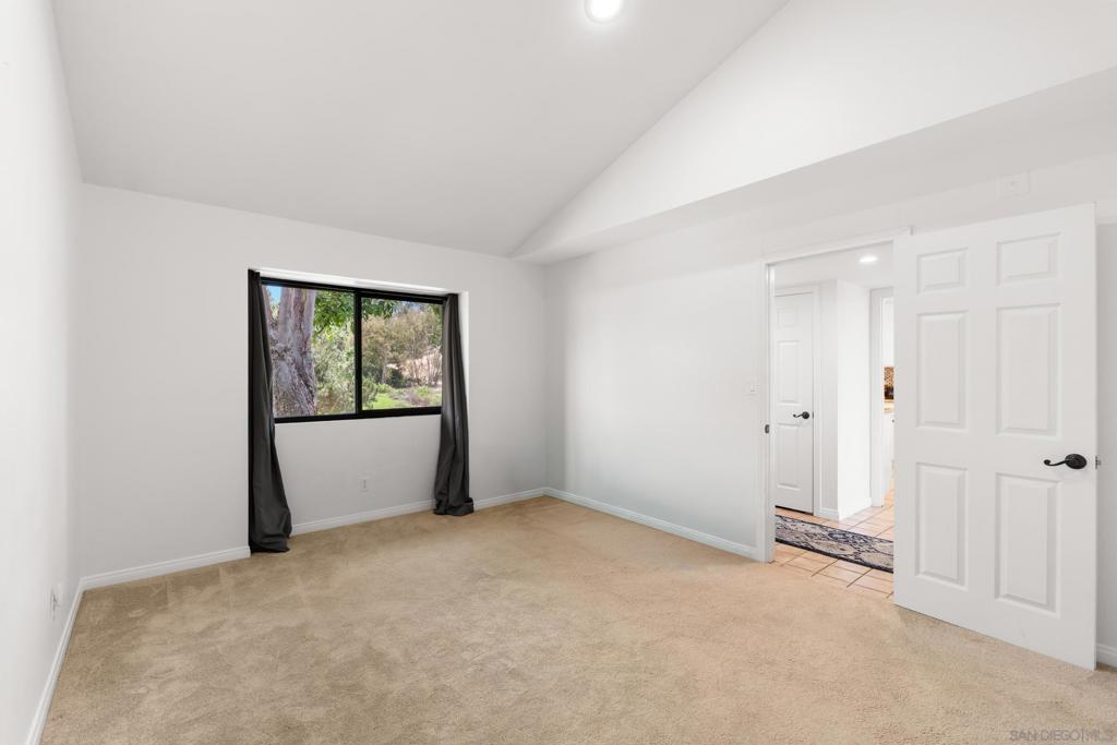 2501 Navarra Dr 121 Property Photo 21