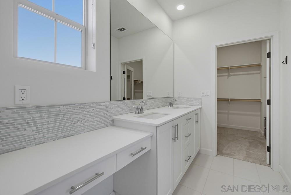 4366 Pacifica Way 3 Property Photo 25