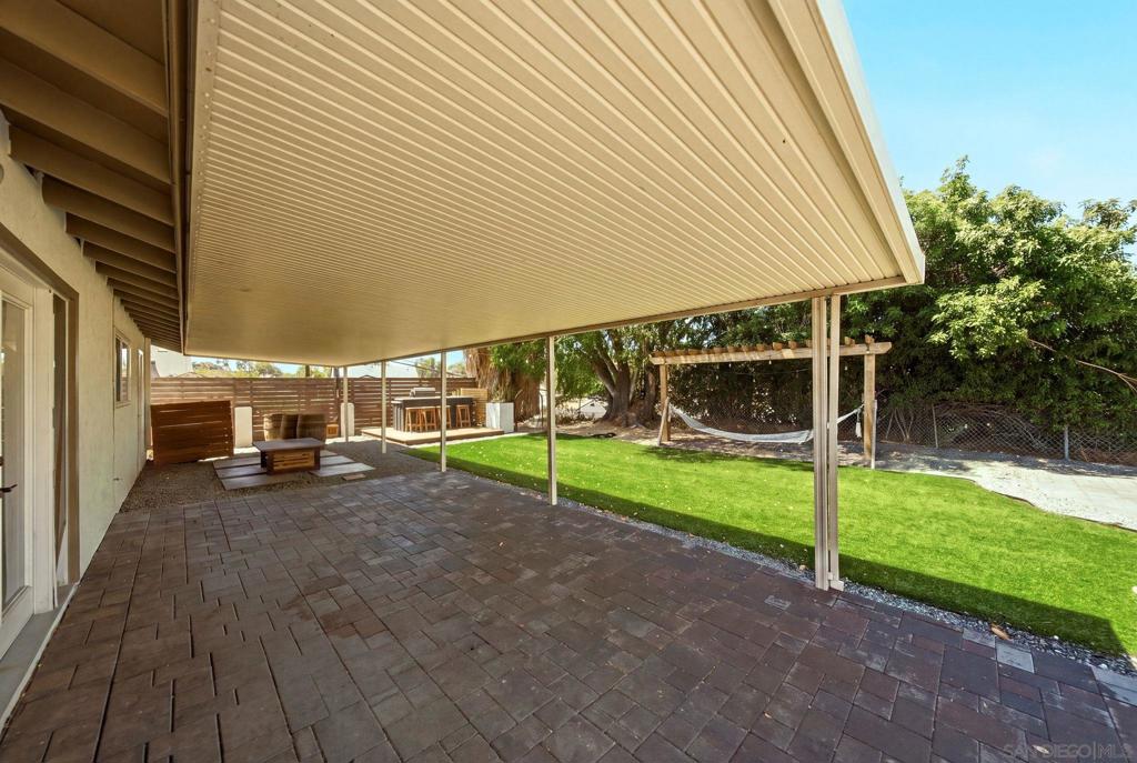 206 Los Reyes Dr Property Photo 26