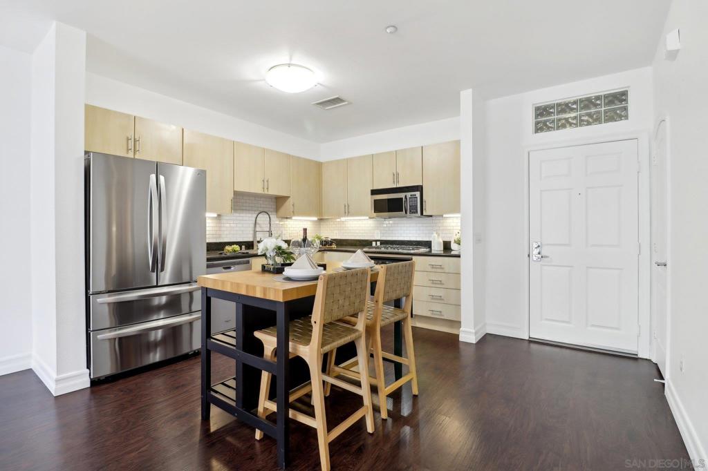 550 Park Blvd 2501 Property Photo 10