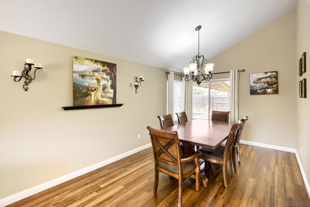 9518 Hillcreek Way Property Photo 12