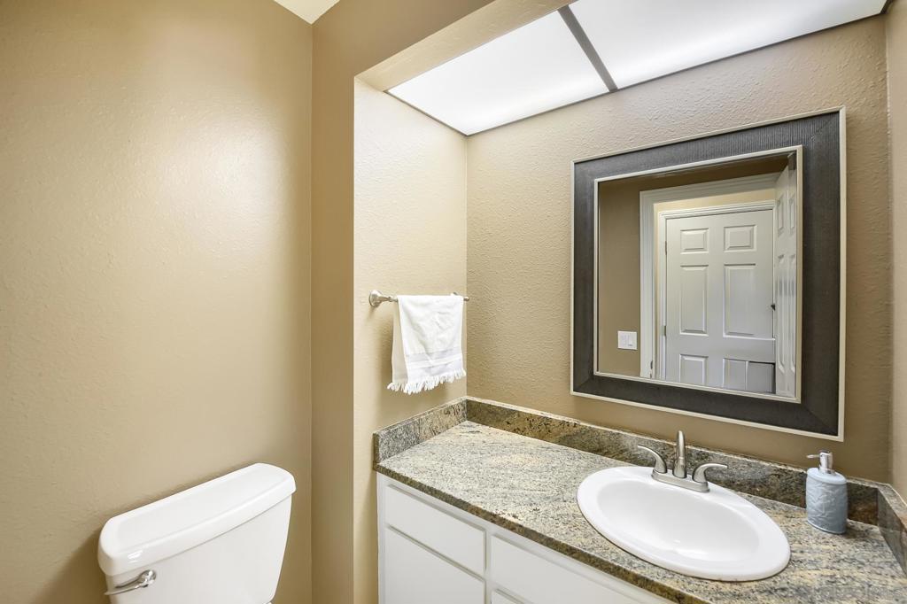 9518 Hillcreek Way Property Photo 15