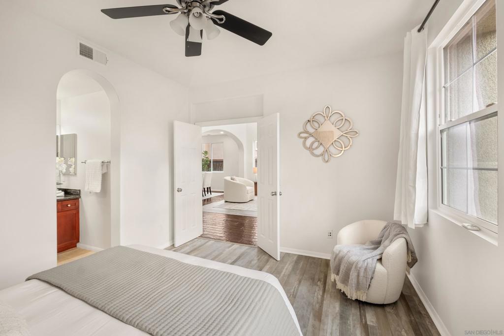 2661 Shadowbrook Way Property Photo 8