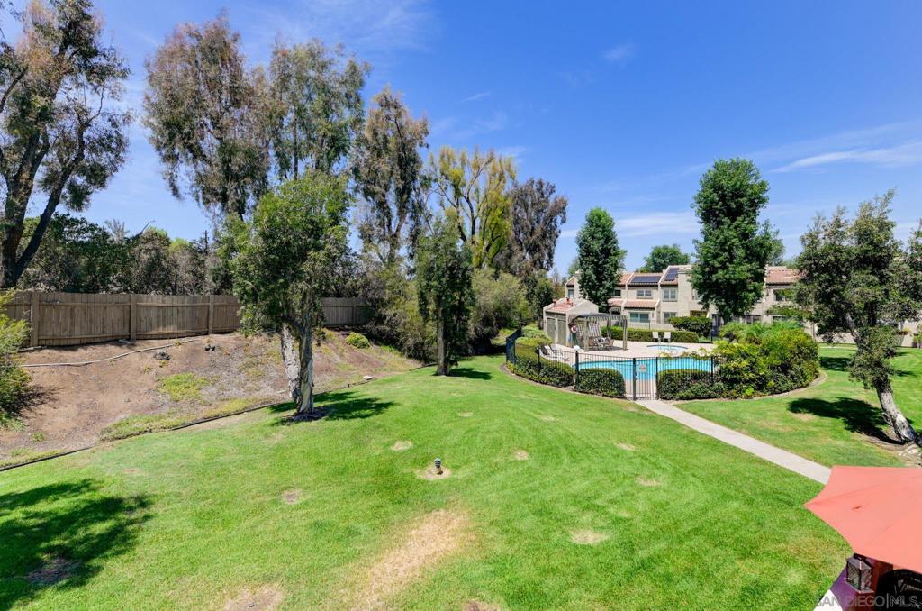 1036 Long Shadow Ct Property Photo 2