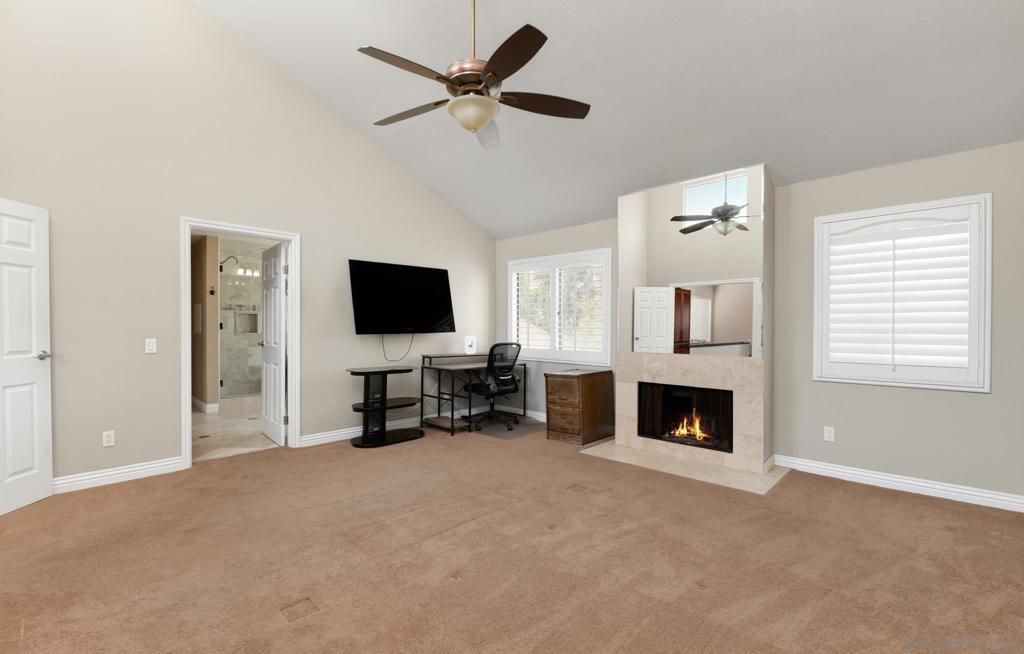 1036 Long Shadow Ct Property Photo 12