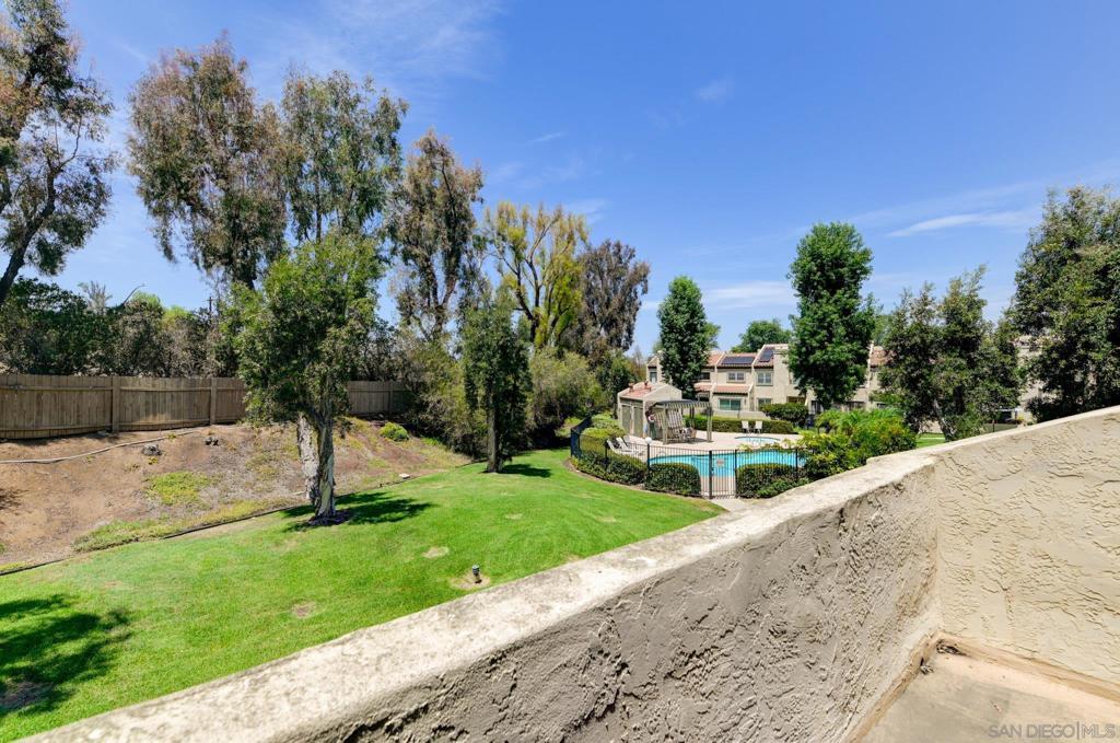 1036 Long Shadow Ct Property Photo 16