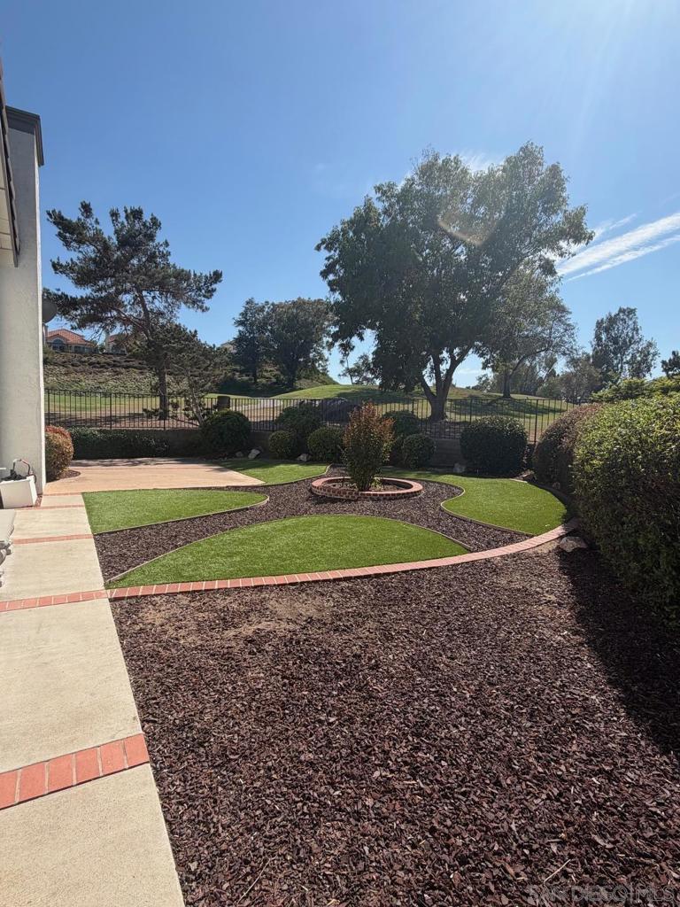 1810 Spyglass Property Photo 35