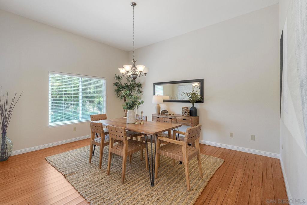 17709 Saint Andrews Property Photo 8