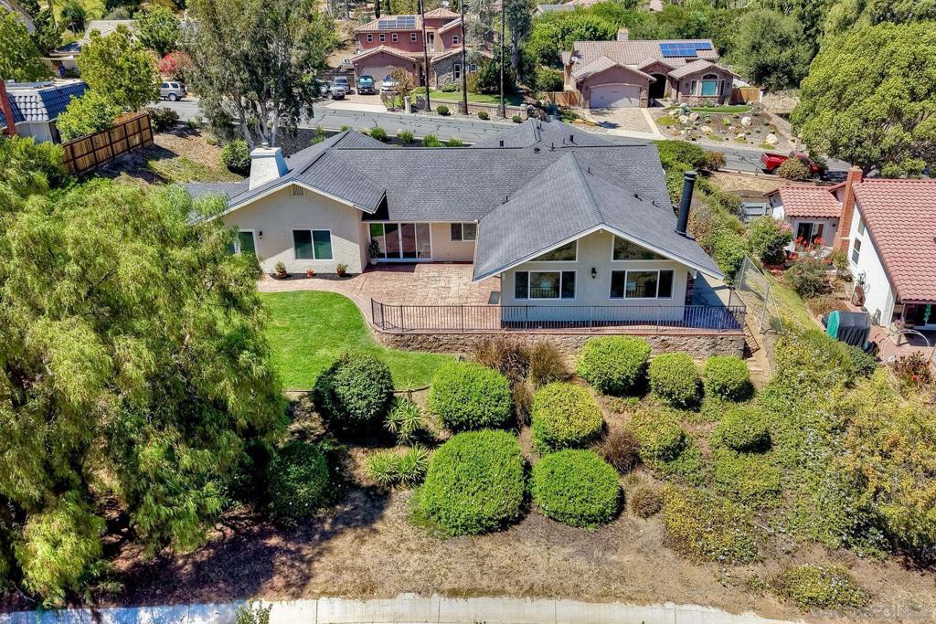 17709 Saint Andrews Property Photo 48