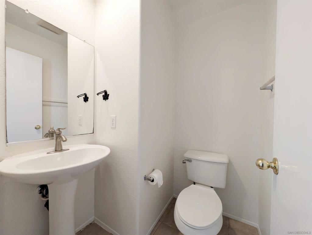 8291 Gold Coast Drive 7 Property Photo 13