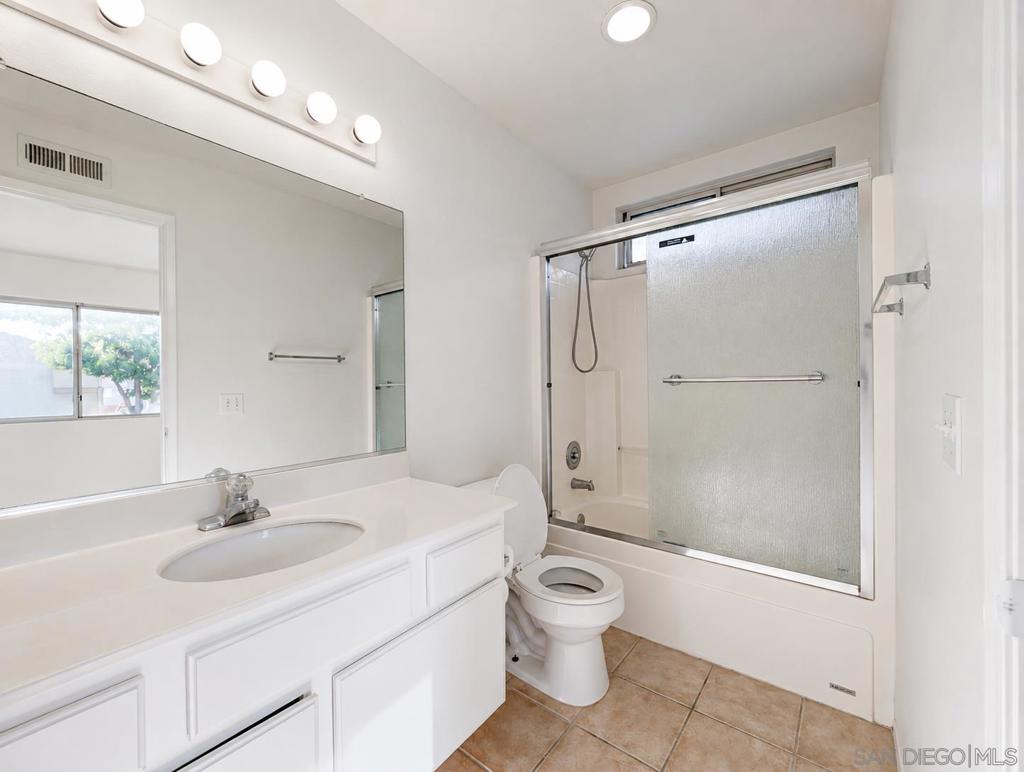 8291 Gold Coast Drive 7 Property Photo 40
