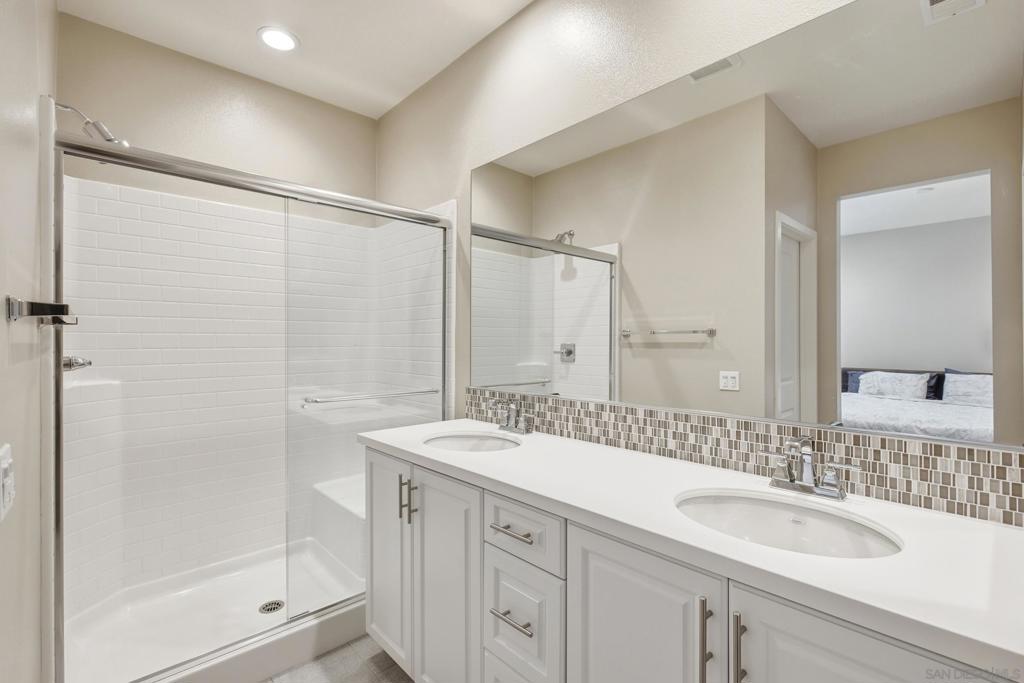 2572 S Escondido Blvd 808 Property Photo 13