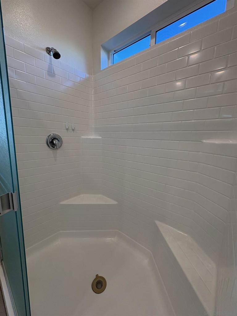 420 Appleton Property Photo 16
