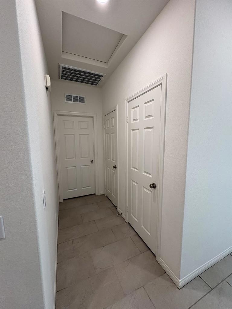 420 Appleton Property Photo 23