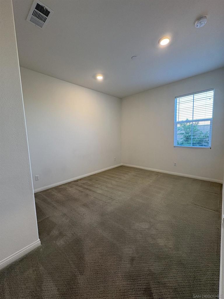 420 Appleton Property Photo 24