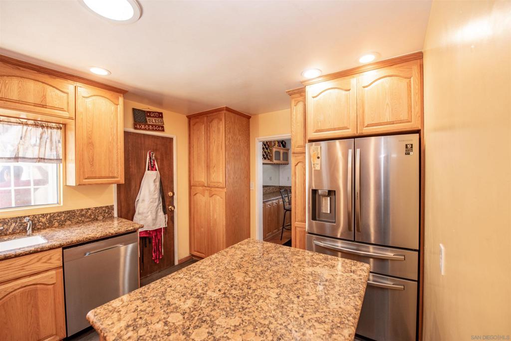 5938 Lauder St Property Photo 12