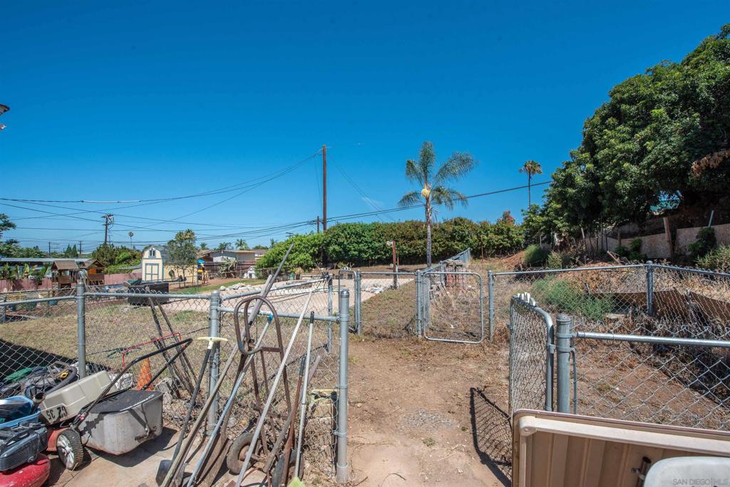 5938 Lauder St Property Photo 24