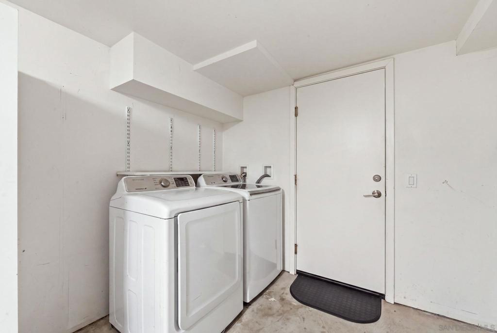 802 Ostend Ct Property Photo 45