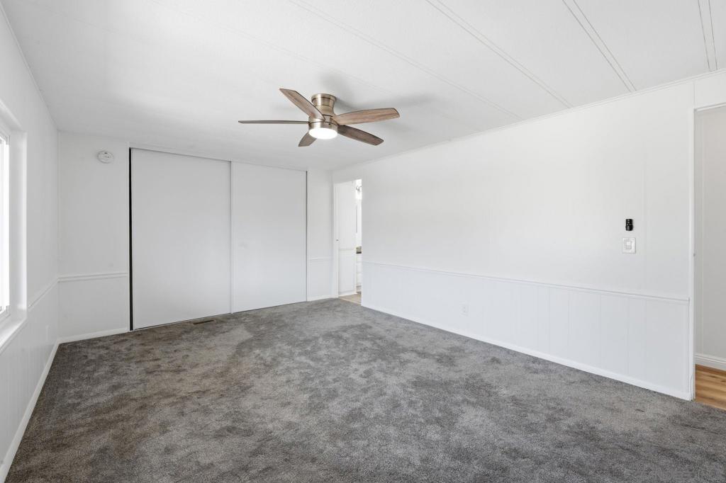 11949 Riverside Dr 176 Property Photo 37
