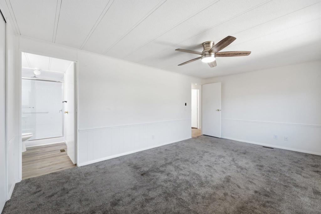 11949 Riverside Dr 176 Property Photo 38