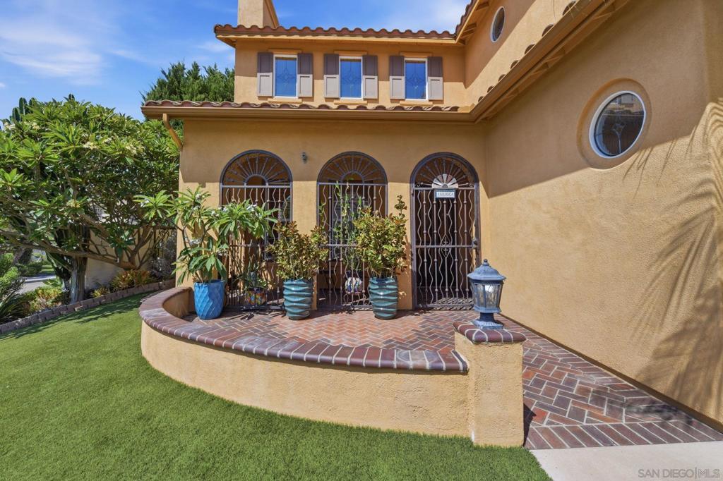 16414 Santa Cristobal St Property Photo 4