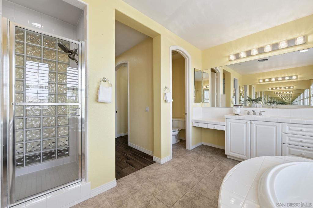 16414 Santa Cristobal St Property Photo 32