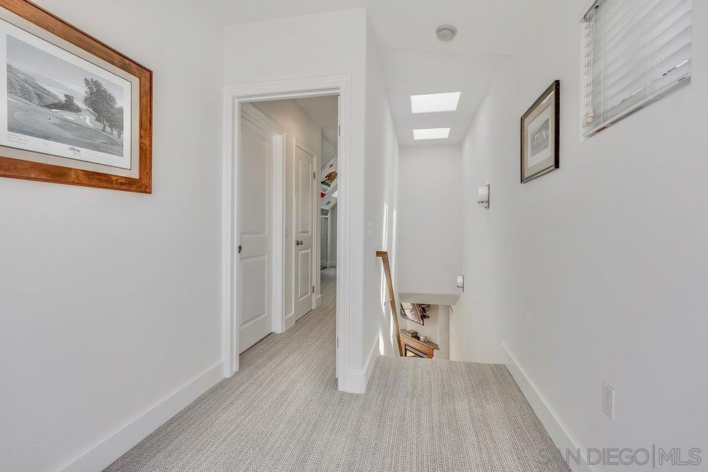 818 Queenstown Court Property Photo 33