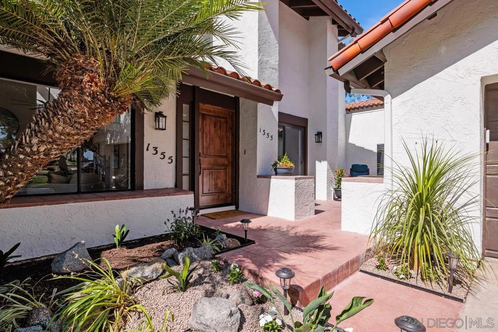 1355 Sun Valley Road Property Photo 2