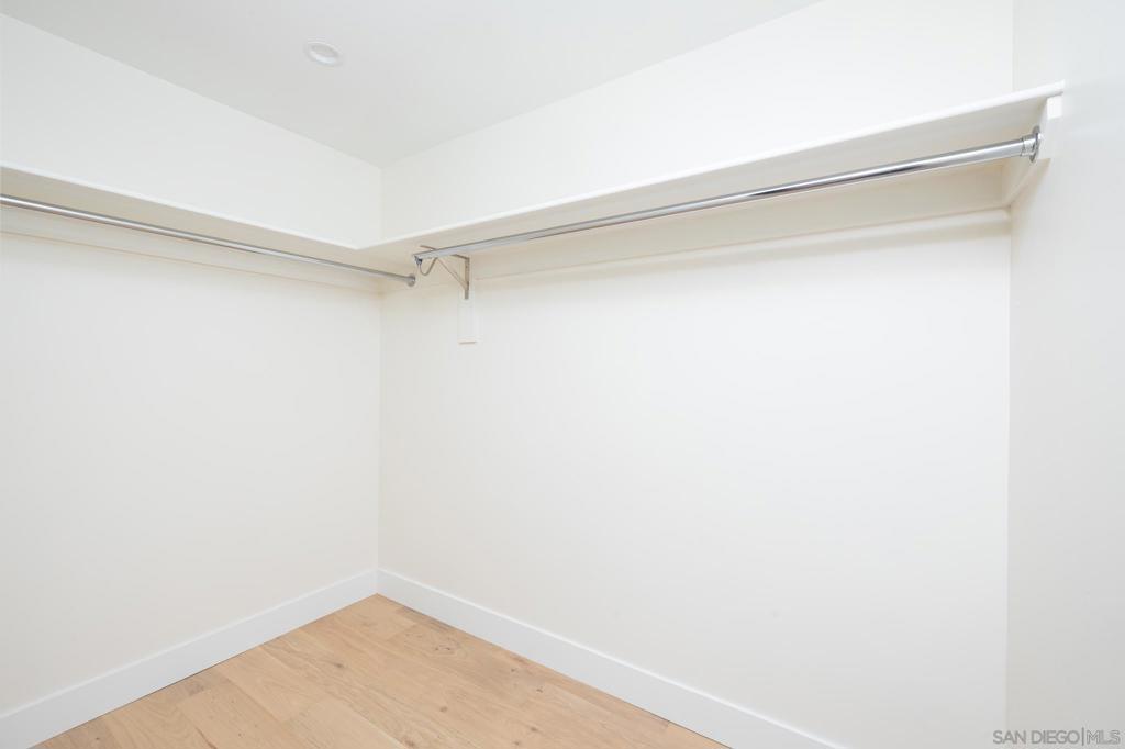 4007 Canario E Property Photo 6