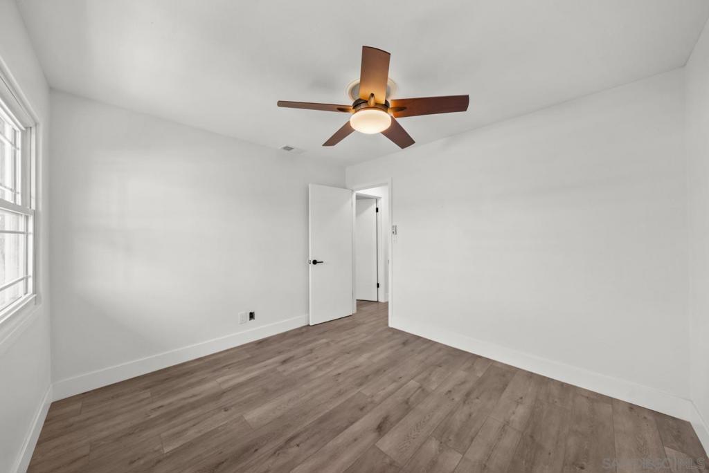 801 Broadview St Property Photo 11