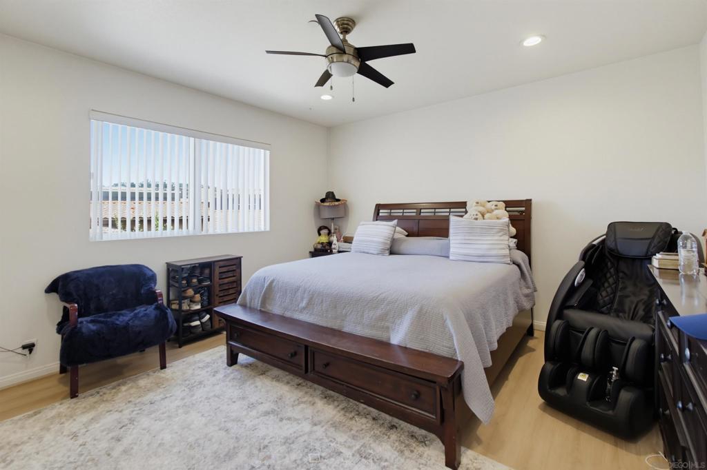 7565 Romeria St Property Photo 10