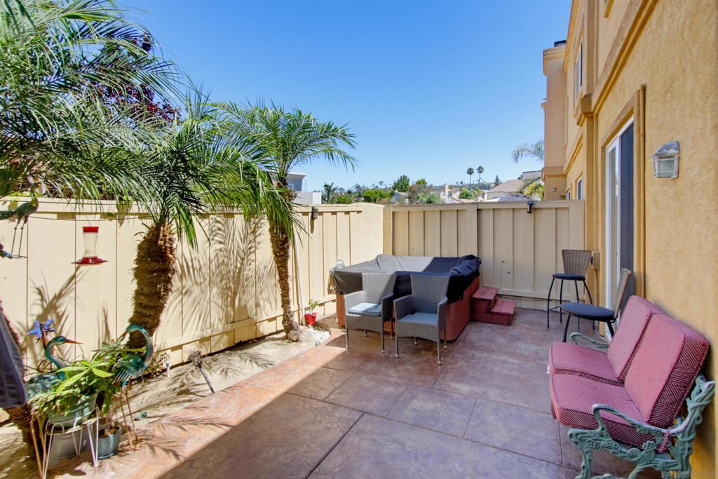 7565 Romeria St Property Photo 14
