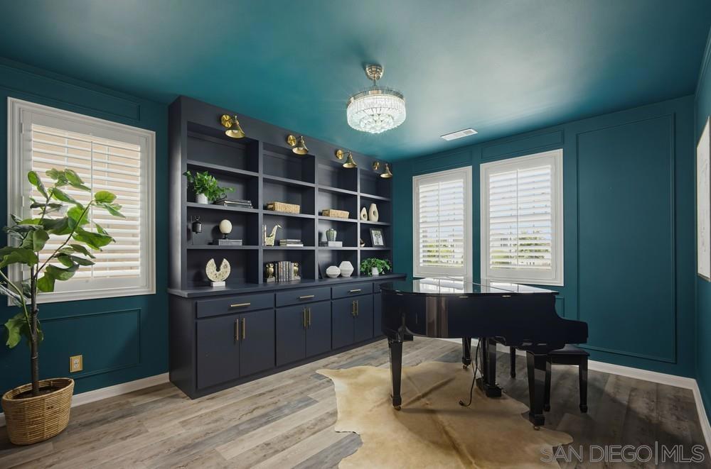 31217 Whistling Acres Dr Property Photo 4