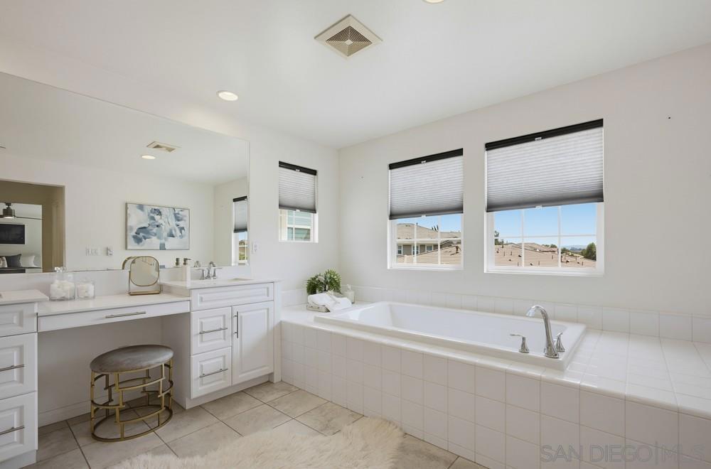31217 Whistling Acres Dr Property Photo 26
