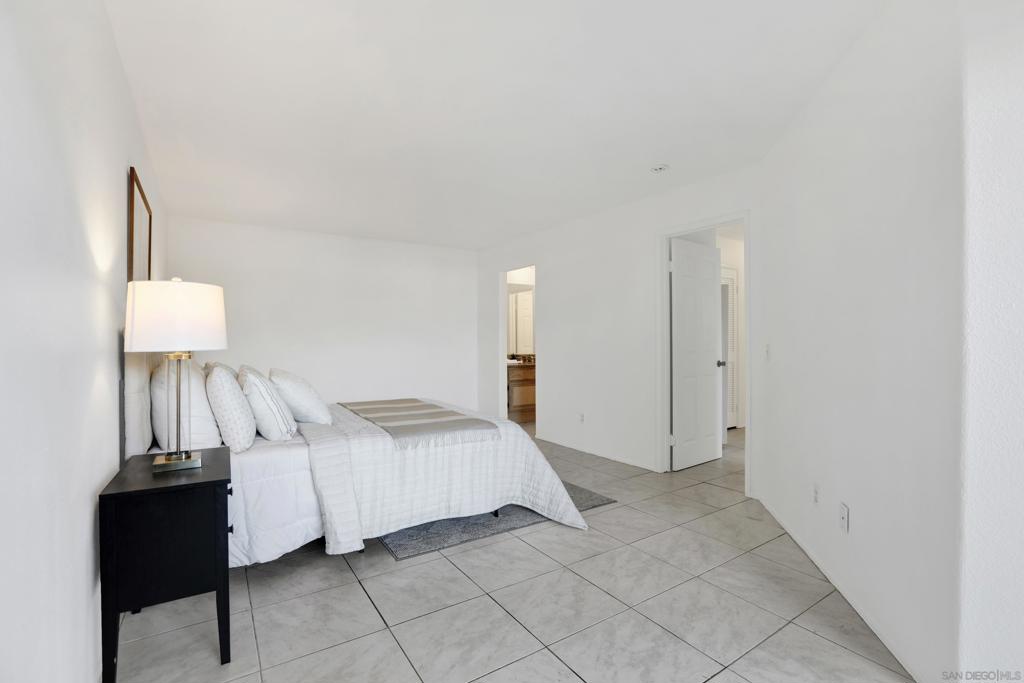 2042 Coolidge 98 Property Photo 14