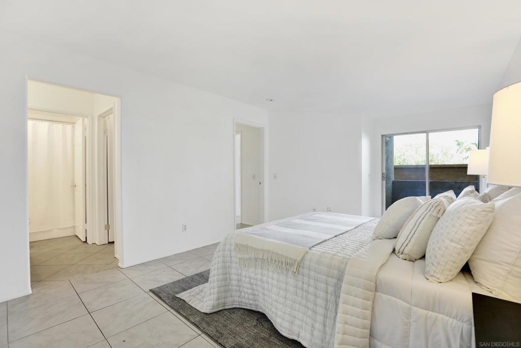 2042 Coolidge 98 Property Photo 15