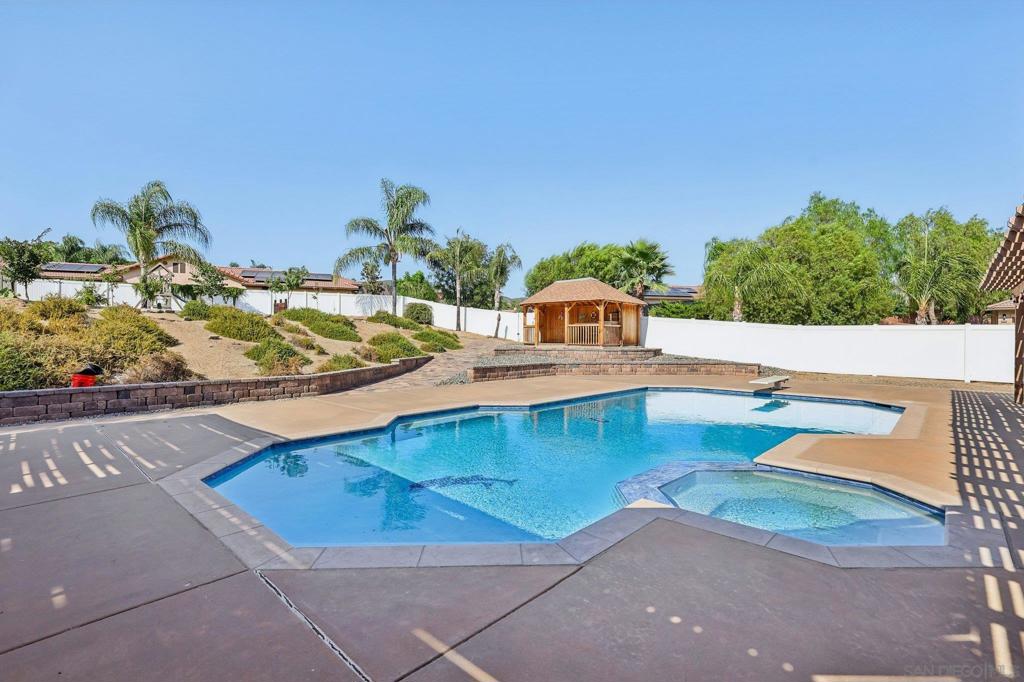 16548 Open View Property Photo 1