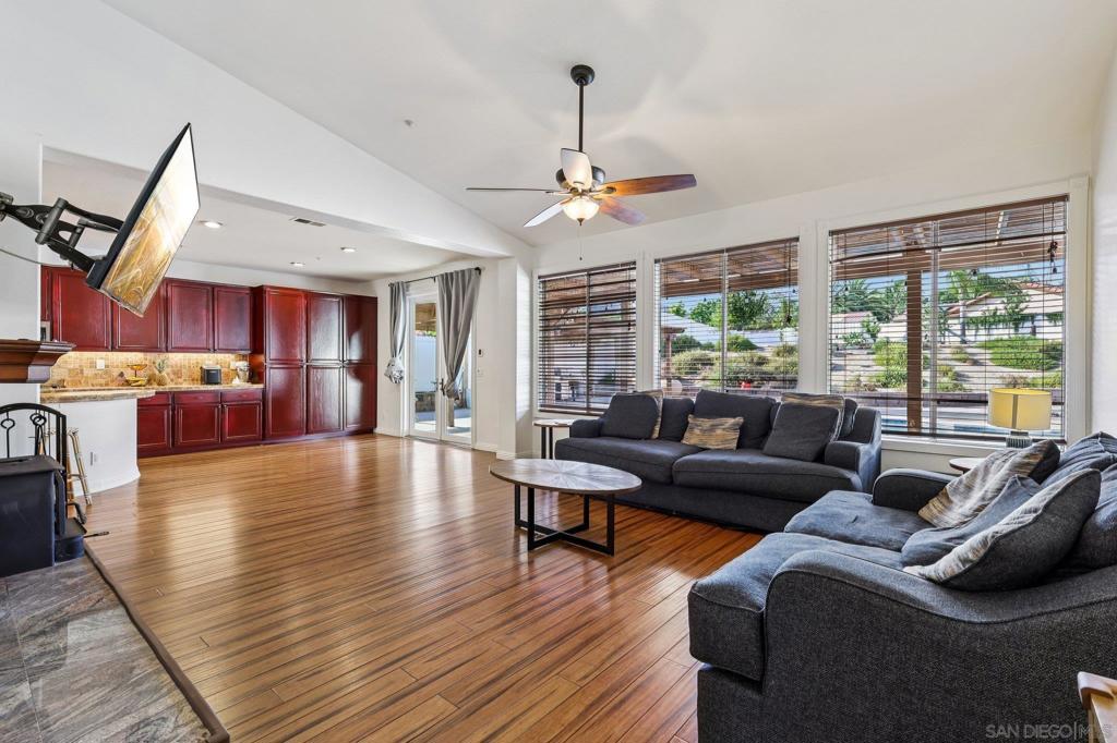 16548 Open View Property Photo 12