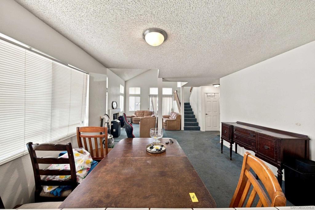 4524 Goldfinch Property Photo 12