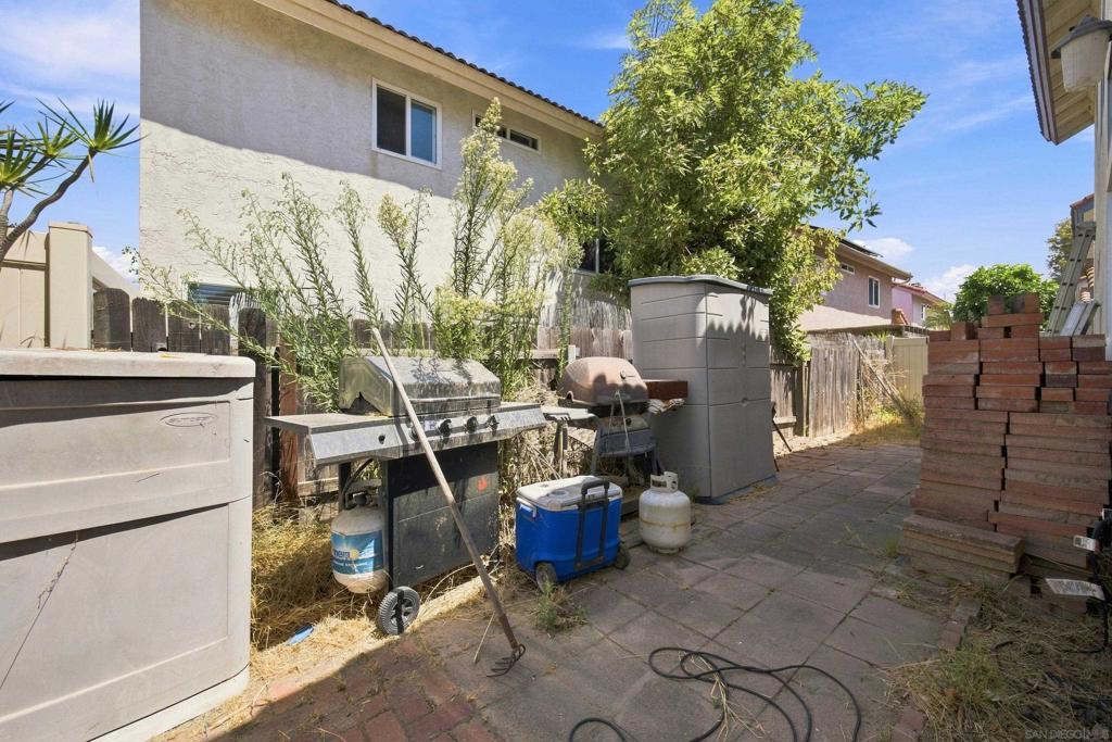 4524 Goldfinch Property Photo 43