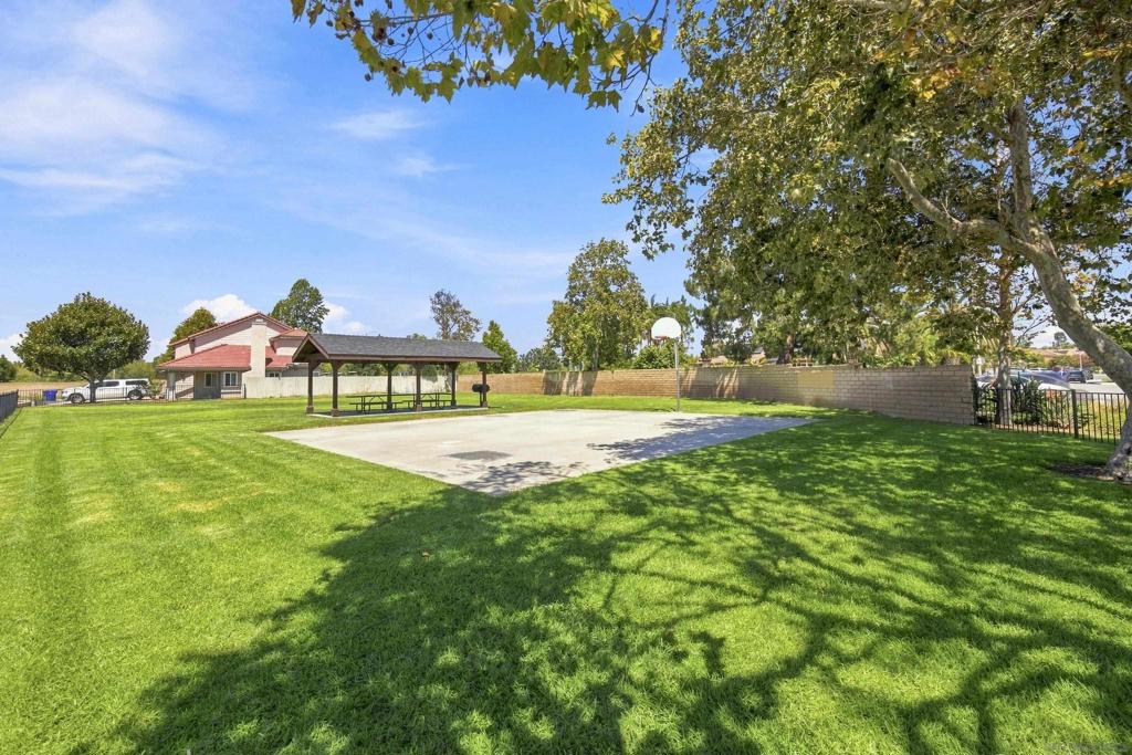 4524 Goldfinch Property Photo 48