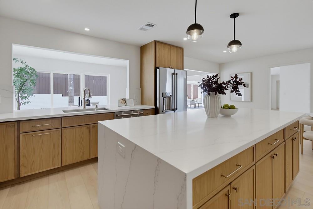 6183 Rockhurst Property Photo 13