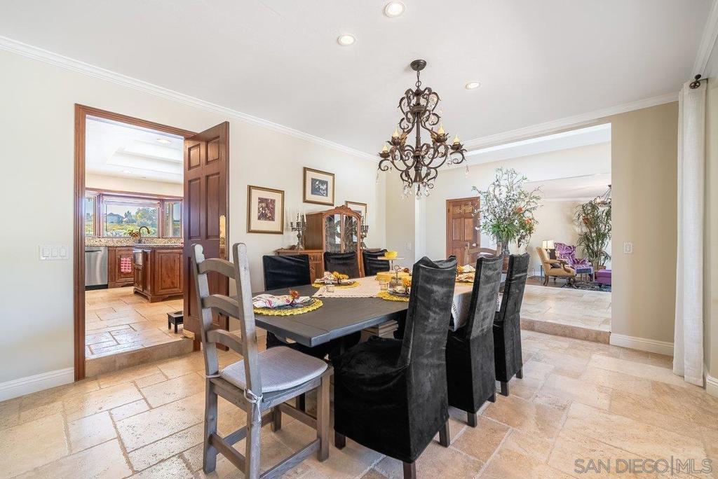 33 Gateview Property Photo 15