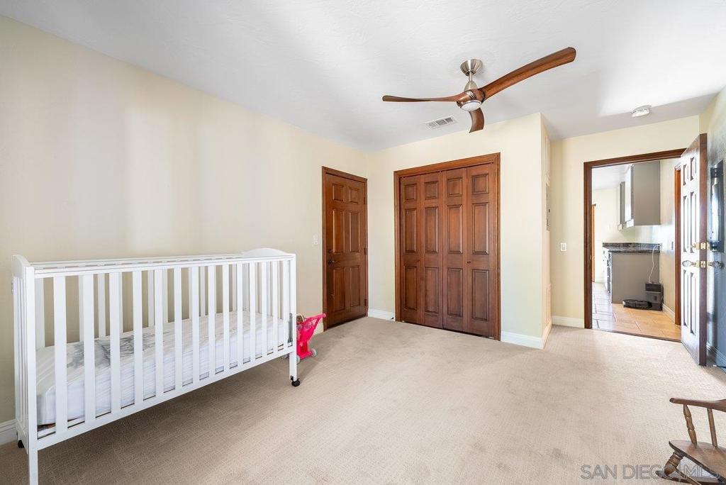 33 Gateview Property Photo 23