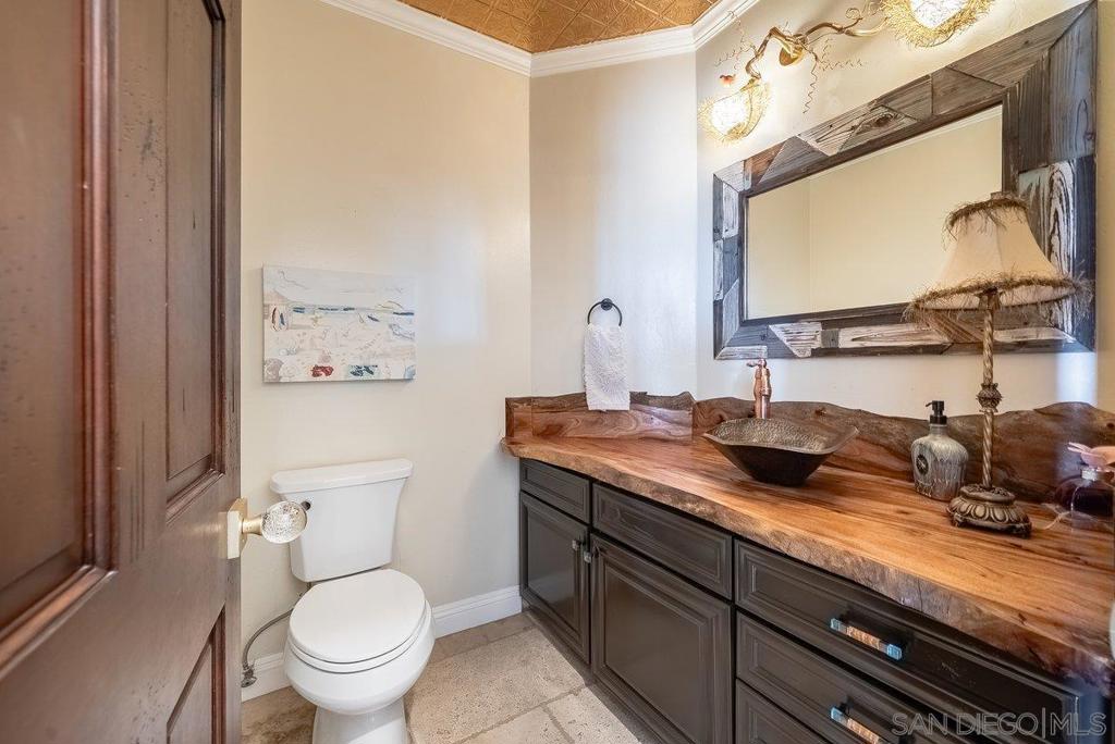 33 Gateview Property Photo 37