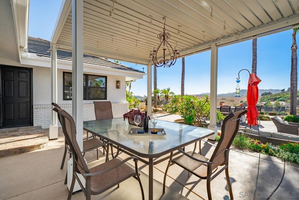 33 Gateview Property Photo 54